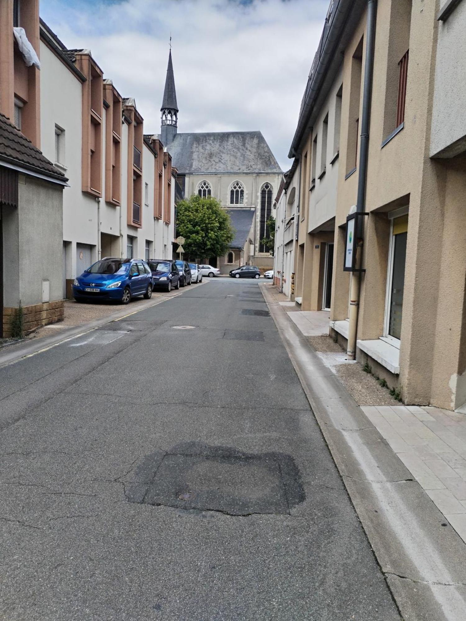 Appartement Salbris- Parking Gratuit Εξωτερικό φωτογραφία